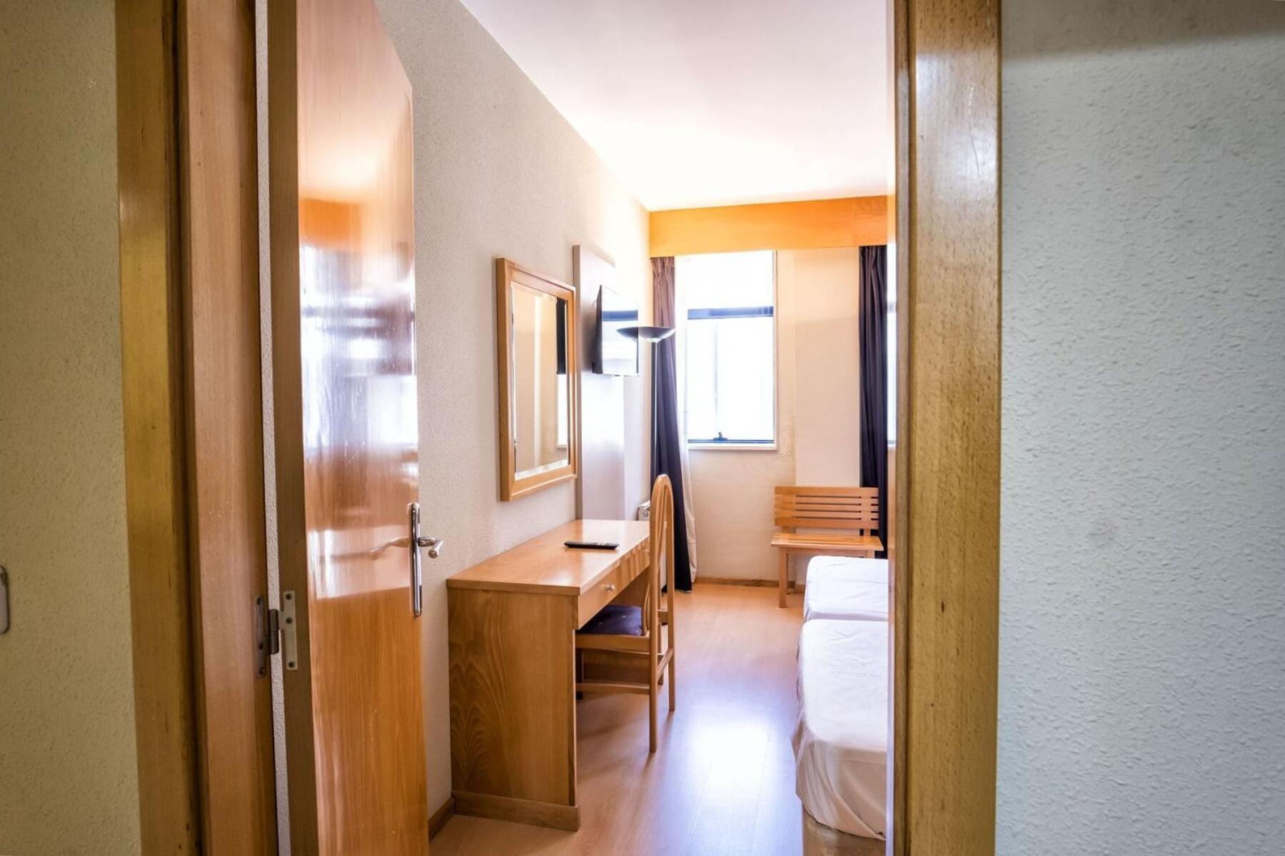 Hotel Alda Castelao Vilagarcia de Arousa Kültér fotó